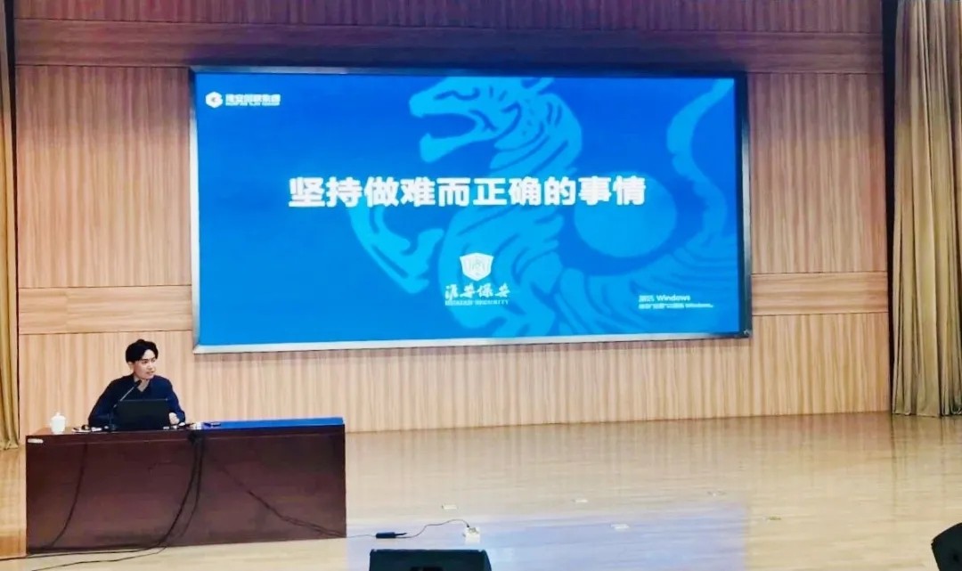 640.webp (12).jpg 640.webp (12).jpg